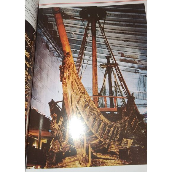 Sweden Land of the Midnight Sun English Edition Paperback Photos Map 2000 - Picture 6 of 10